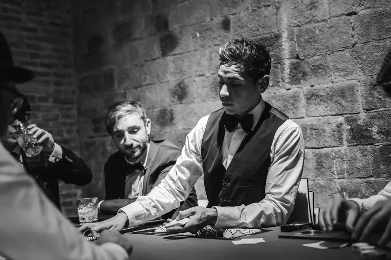 Adobe · Casino Dry Law — foto 7
