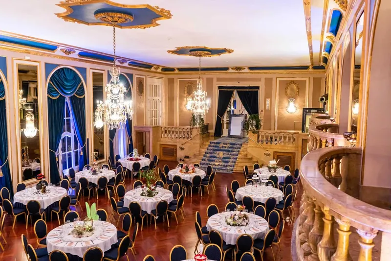 Letgo · The Grand Ball — foto 3