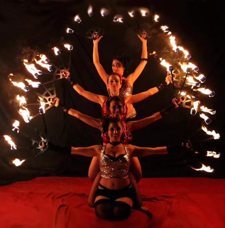 Fire Dancer — imagen 1