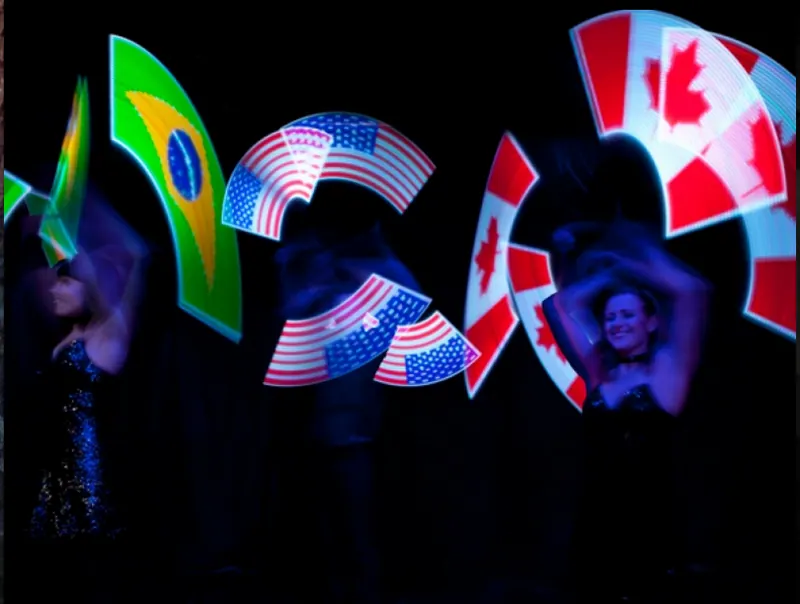 Glow Light Dancing — imagen 1