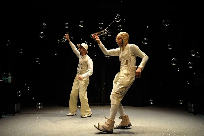 Lord of the Bubbles — imagen 7