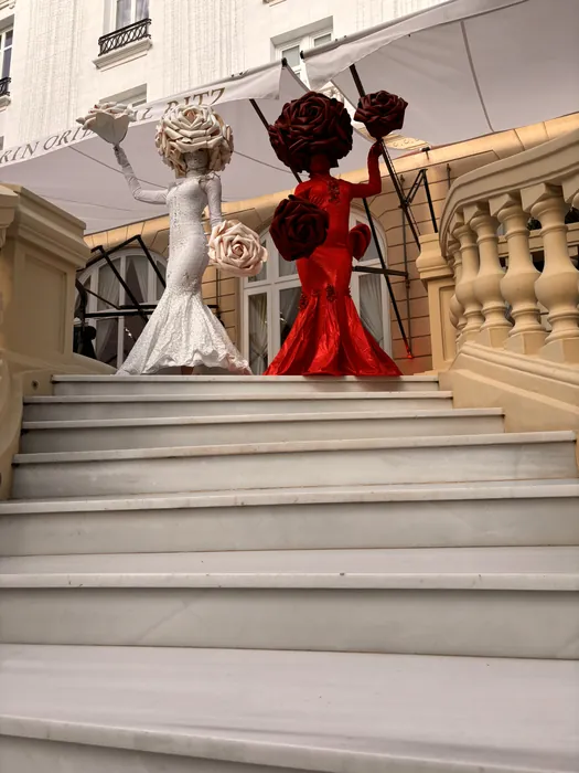 Performers Rosas White & Red — imagen 8